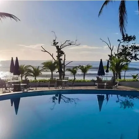 Excelente apartamento nr 317, 2dormitórios, Pé na Areia Praia das Toninhas com Piscina-2