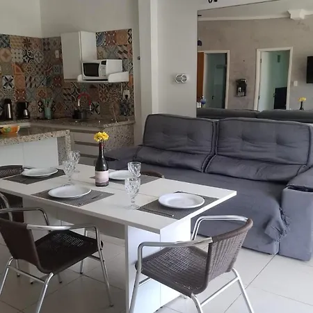 Excelente apartamento nr 317, 2dormitórios, Pé na Areia Praia das Toninhas com Piscina-3